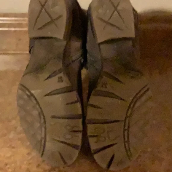 AS98 Booties - Picture 4 of 4